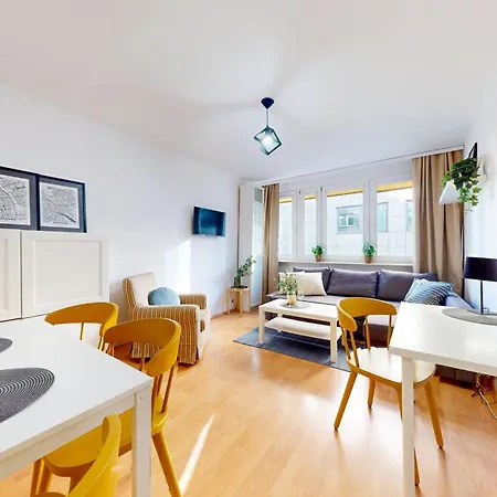 Mirabelle Metro Wierzbno Mokotow