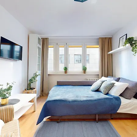 Mirabelle Metro Wierzbno Mokotow