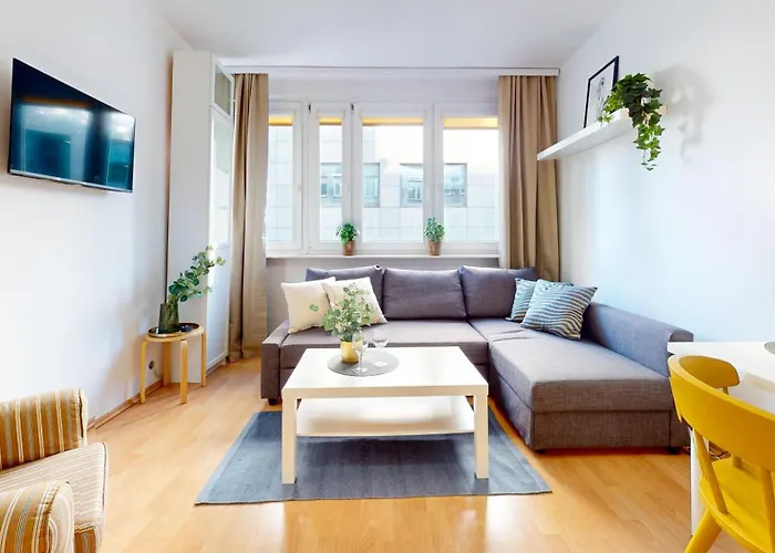 Mirabelle Metro Wierzbno Mokotow Warsaw